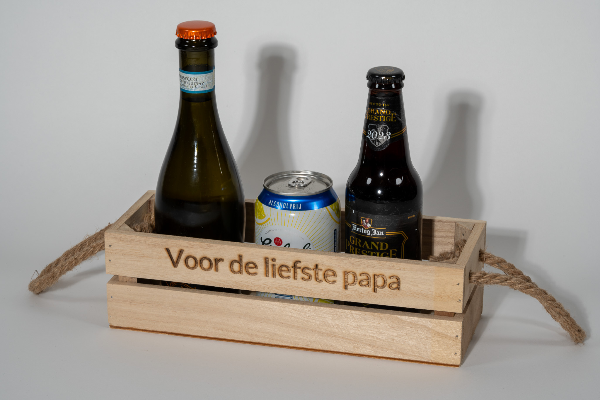 Bierflesjes in gepersonaliseerd bierkratje Bierflesjes in gepersonaliseerd bierkratje
