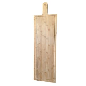 Grote houten snijplank op witte achtergrond